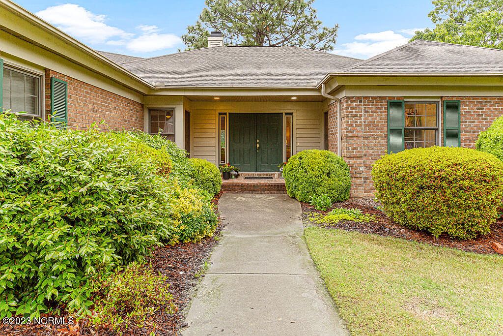 40 Highland View Drive, Southern Pines, NC 28387 Zillow