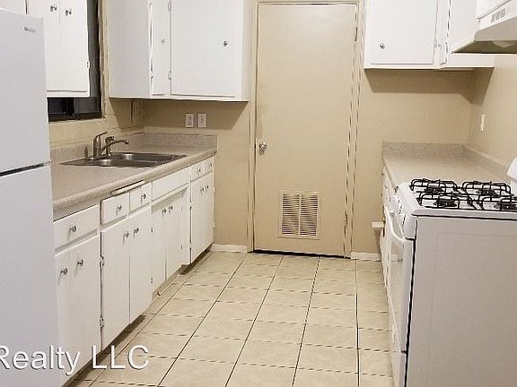 4th image of 808 N Flagstaff Ave