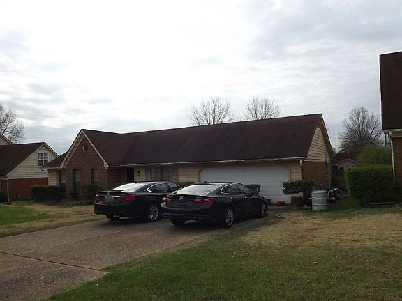 2nd image of 6599 Meadow Bend Dr