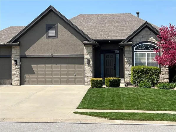 9932 N Kentucky Ave, Kansas City, MO 64157