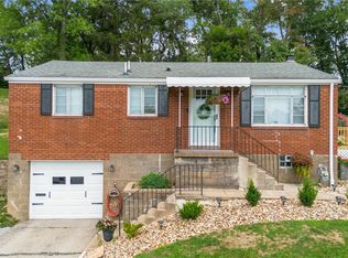 10901 Old Trail Rd, Irwin, PA 15642