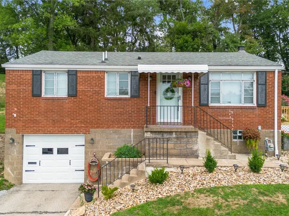 10901 Old Trail Rd, Irwin, PA 15642