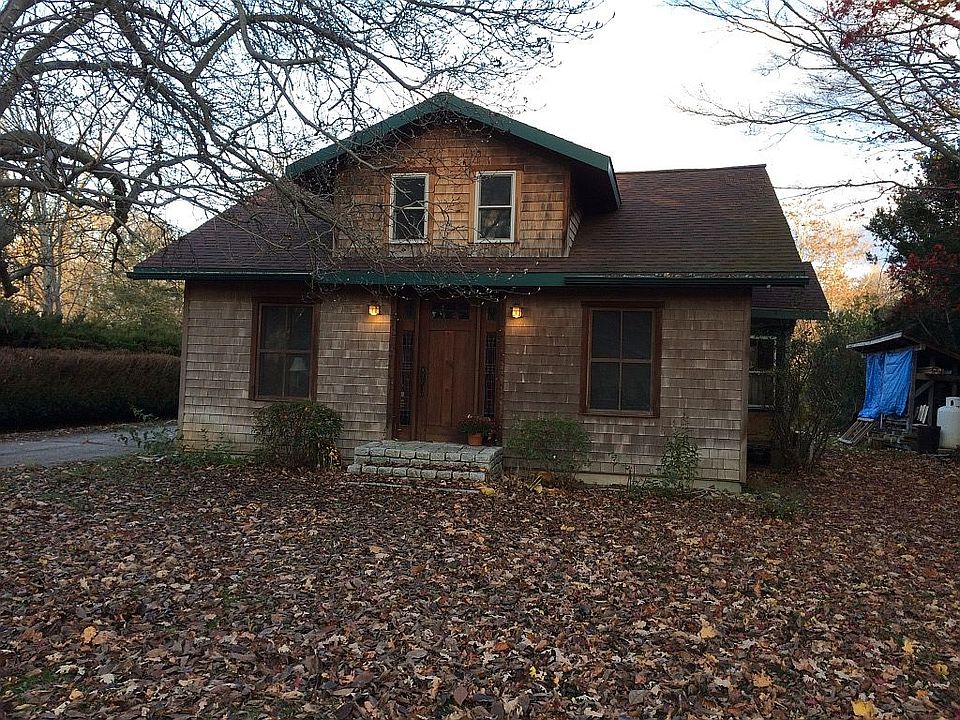 1st image of 383 Woodruff Ave