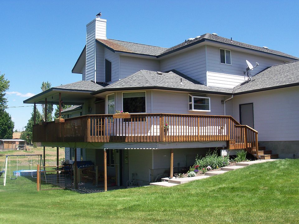 2nd image of 85202 Highway 11