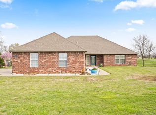 9295 E 480th Rd, Claremore, OK 74017