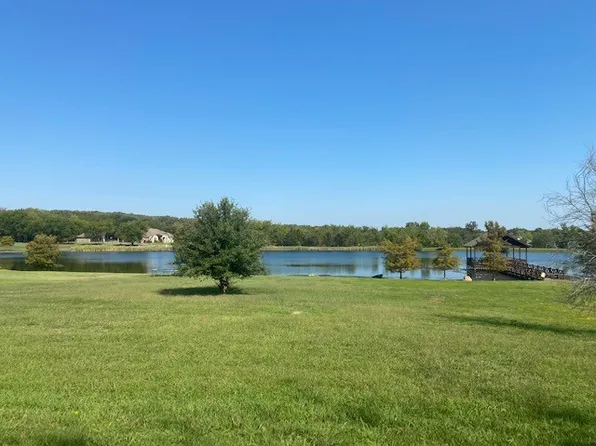 2310 High Point Cir, Sulphur Springs, TX 75482