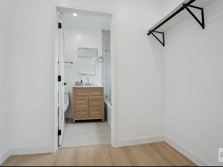 9203 Chaney Ave — Photo 33