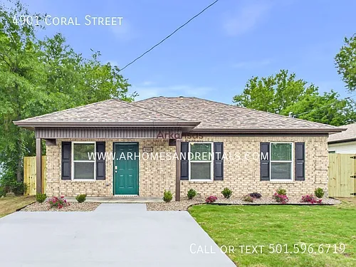 4901 Coral St Photo 1