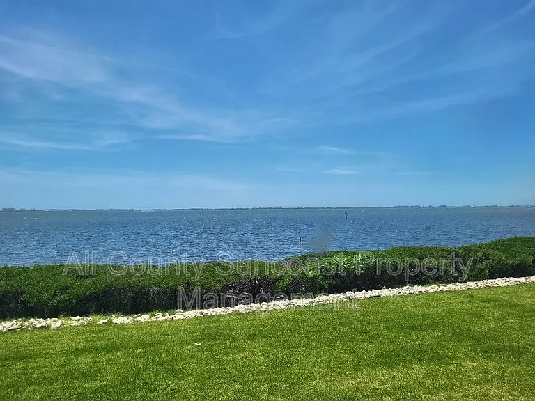 6430 Sun Eagle Ln #103 — Photo 2