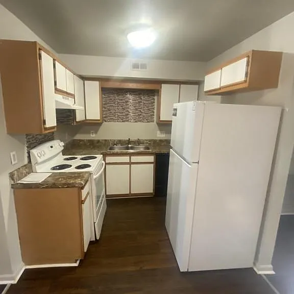 314 Ardale Dr #2E — Photo 1