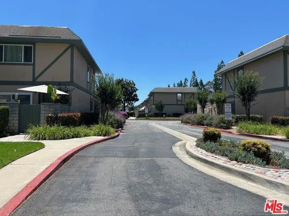 1107 W Francis St APT B, Ontario, CA 91762