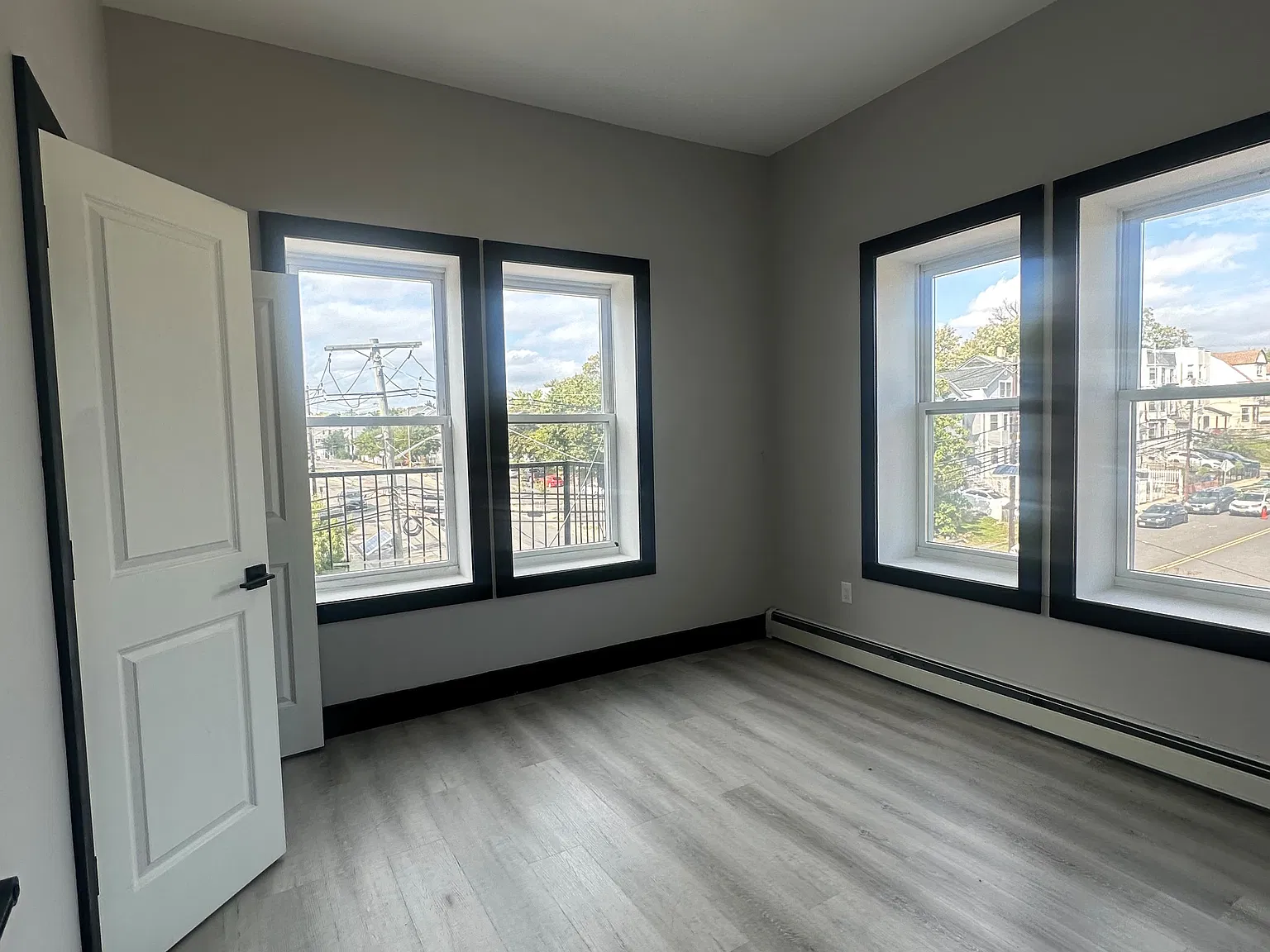 2 bed, $1,850 — Photo 4