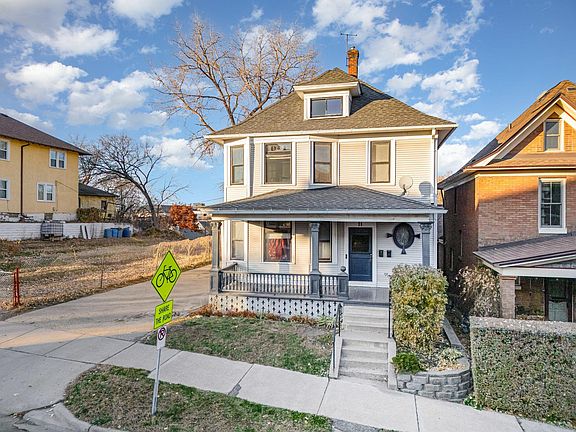 5th image of 11 Como Ave