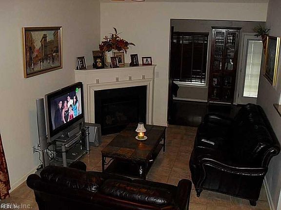 5th image of 616 Holmes Blvd