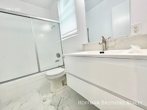 5th image of 6060 Fulton Ave #8A