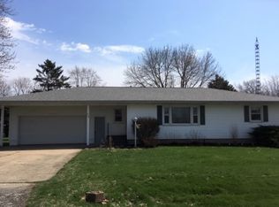 304 N 2nd St, Tonica, IL 61370