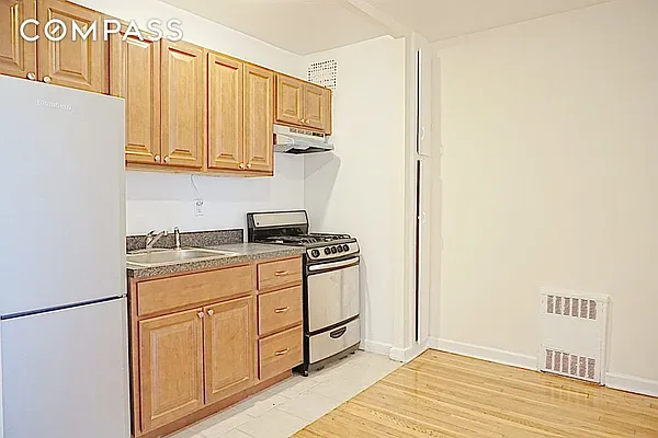 Rented by Compass | media 5