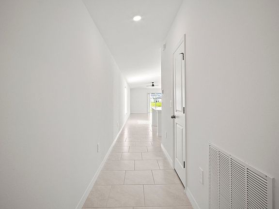 4th image of 17556 Monte Isola Way