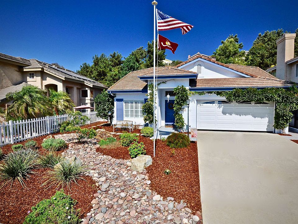 1st image of 825 Applewilde Dr