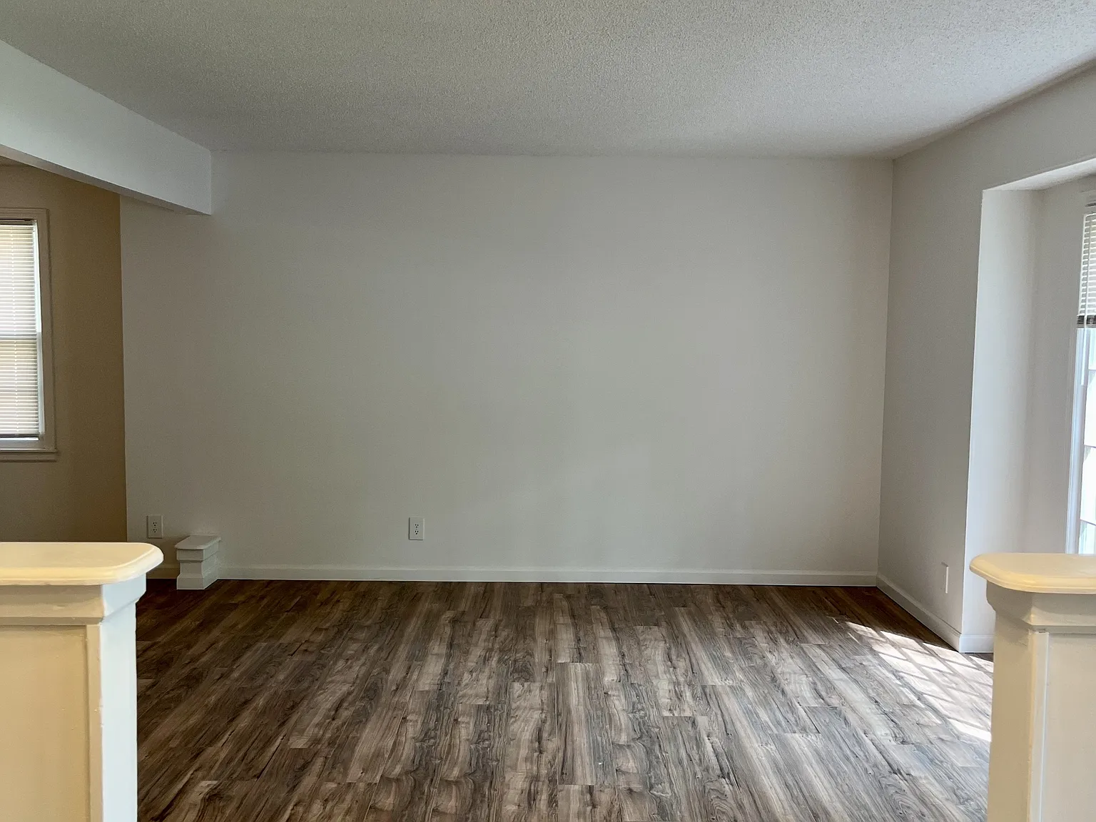 1920 East 153rd Terrace - 1 — Photo 3