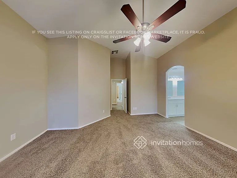 13383 W Watson Ln — Photo 11