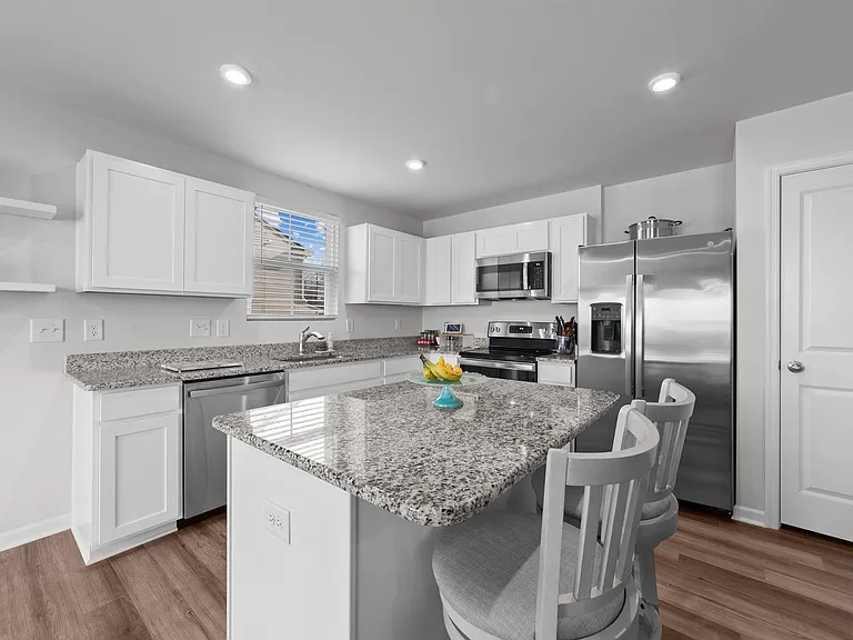 45 Florentine Ct — Photo 2