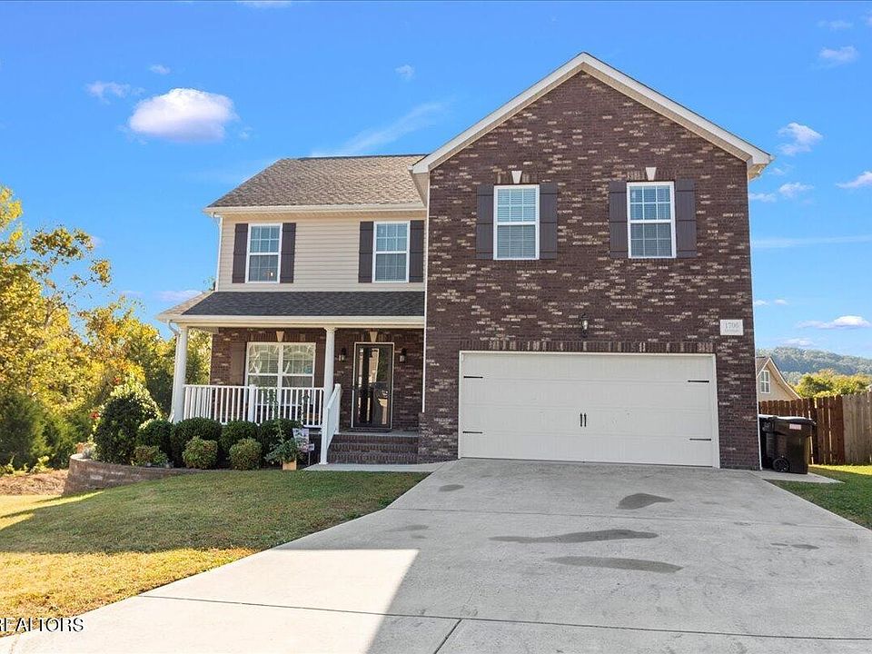 1st image of 1706 Point Wood Dr