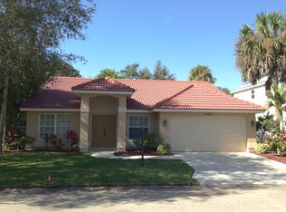 12251 Eagle Pointe Cir, Fort Myers, FL 33913