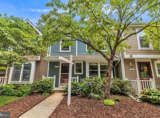 1518 Poplar Grove Dr, Reston, VA 20194