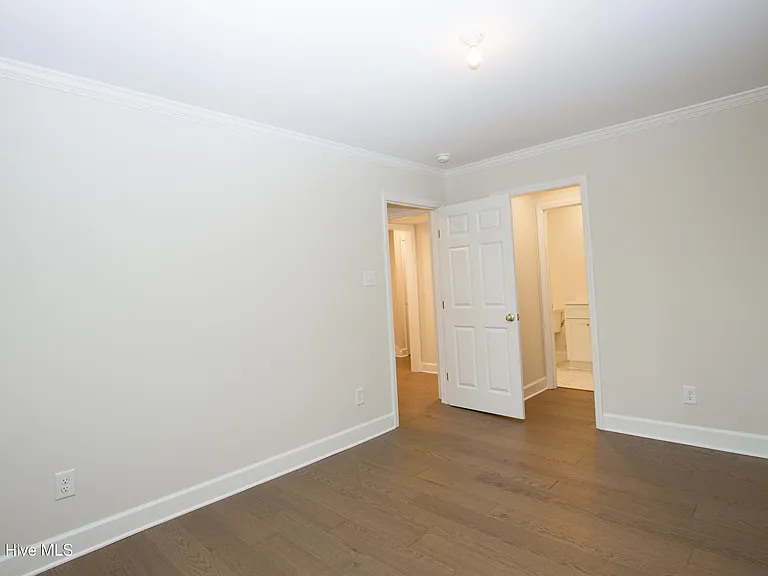 131 Racquet Ln — Photo 64