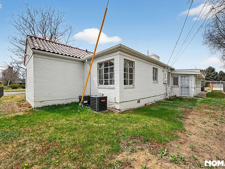 6707 E 6th Avenue Pkwy — Photo 31