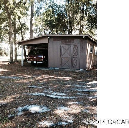 3rd image of 151 Woodbine Ln