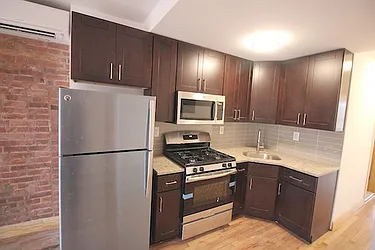 Rented by Capri Jet Realty Corp