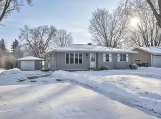 1542 Aldrich Ave, Hudson, WI 54016