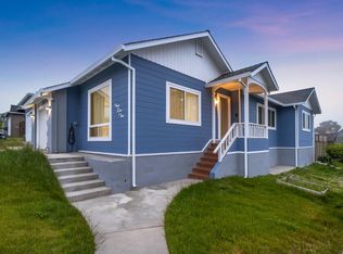 402 Andover Dr, Pacifica, CA 94044
