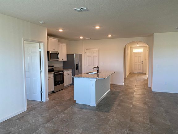 5th image of 10658 SW Prato Way