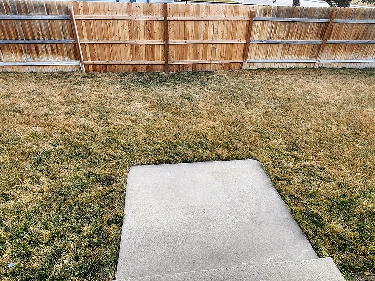 Eastland Dr N — Photo 11