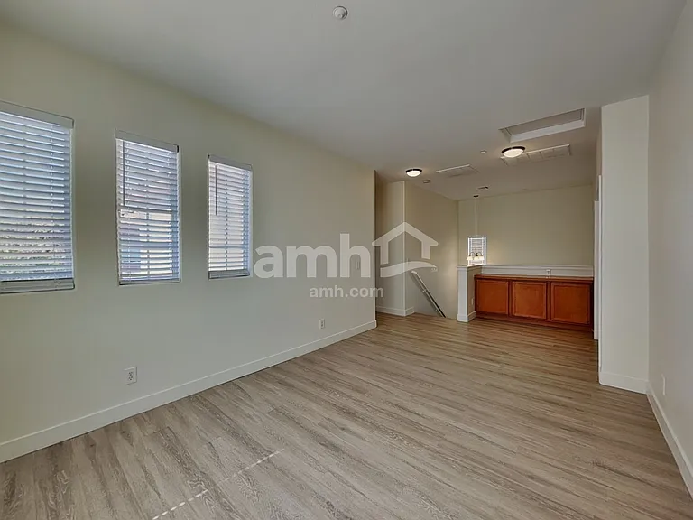 8928 Cambridge Glen Ct — Photo 9