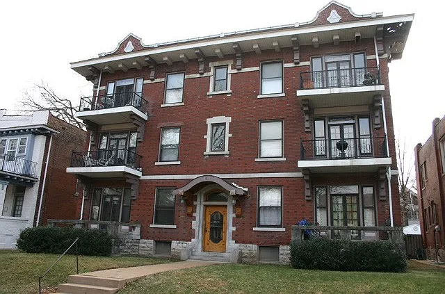 6036 Washington Blvd #1W — Photo 1