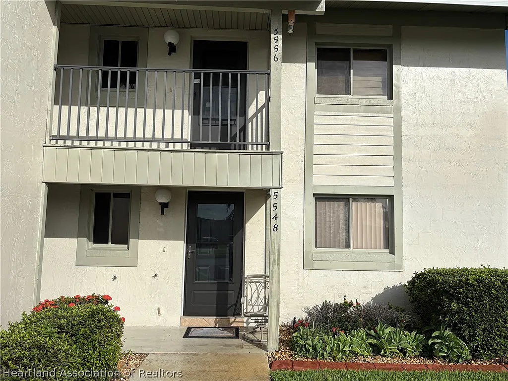 2 bed, 2.0 bath, 952 sqft, $2,500 — Photo 1