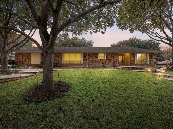 3900 Green Valley Dr, Waco, TX 76710