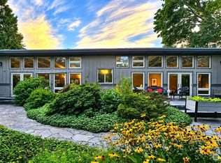 16 Cascade Key, Bellevue, WA 98006