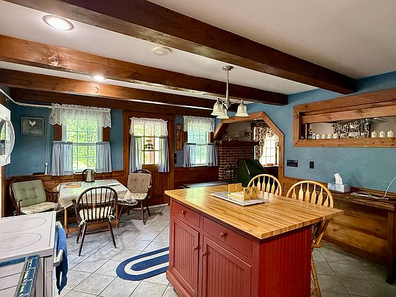 5th image of 160 Emery Mills Rd