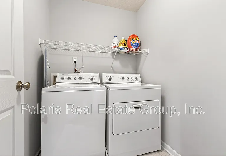 9439 Tanhurst Dr — Photo 26