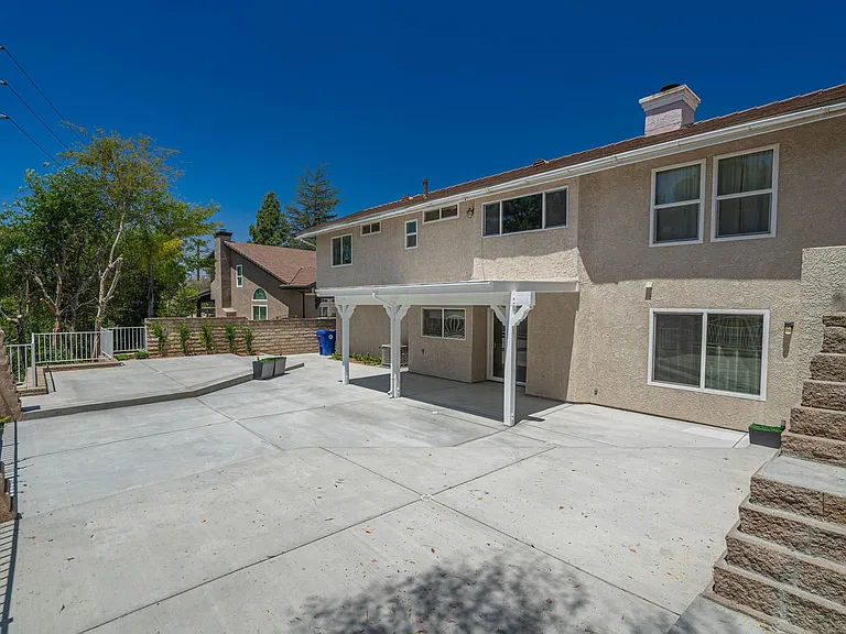 27727 Spandau Dr — Photo 30