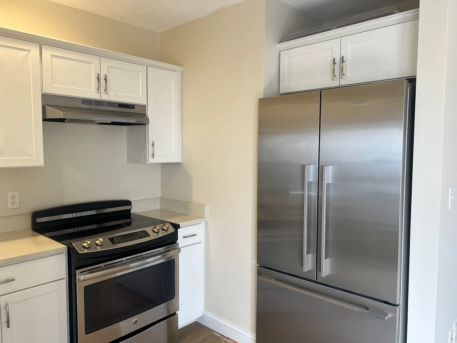 1 bed, 536 sqft, $2,350 — Photo 3
