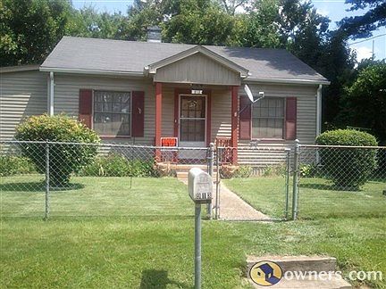 Lovely Home Close to All the Shopping Areas