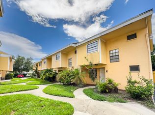 4330 Lilac St APT K, Palm Beach Gardens, FL 33410