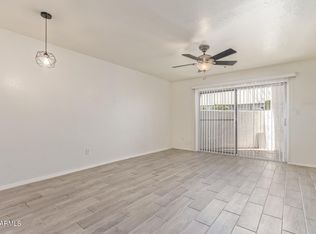 7494 E Earll Dr APT 101, Scottsdale, AZ 85251