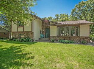 90 Labore Ave, Little Canada, MN 55117